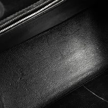 Load image into Gallery viewer, HERMES Kelly Sellier Black/Orange/Green Vibrato Gulliver Size 28
