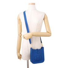 Load image into Gallery viewer, HERMES Evelyne Long Blue france Taurillon Clemence Size TPM
