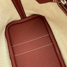 Load image into Gallery viewer, HERMES Neo Garden Rouge H Negonda Leather Size 23
