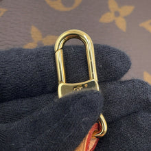 Load image into Gallery viewer, LOUIS VUITTON Mini Boite Chapeau Brown/BeigeM44699 Monogram
