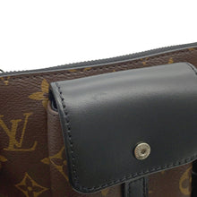 将图像加载到图库查看器中，LOUIS VUITTON Christopher・Bumbag NoirM45337 Monogram Macassar Canvas
