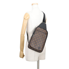 将图像加载到图库查看器中，LOUIS VUITTON Avenue Sling Bag NoirM46327 Monogram Macassar Canvas
