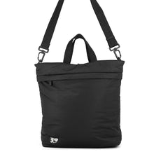 将图像加载到图库查看器中，BURBERRY Shield N/S Tote 2WAY Bag Black81025151 Nylon
