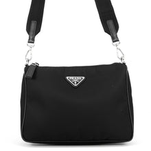 将图像加载到图库查看器中，PRADA Re-Nylon Shoulder Bag Black2VH113_2DMH_F0002_V_XOP Nylon Saffiano LeatherLeather
