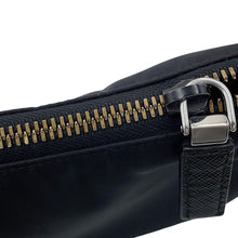 将图像加载到图库查看器中，PRADA Re-Nylon Shoulder Bag Black2VH113_2DMH_F0002_V_XOP Nylon Saffiano LeatherLeather
