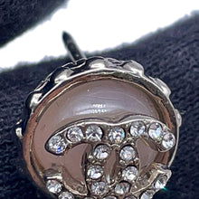 将图像加载到图库查看器中，CHANEL CC Logo Pin Brooch Pink/Silver Metal Rhinestone
