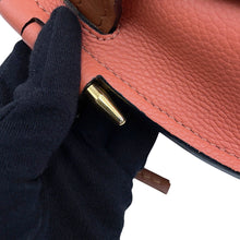 将图像加载到图库查看器中，LOEWE Gate Shoulder Pink/Brown Soft Calf Leather Size Small
