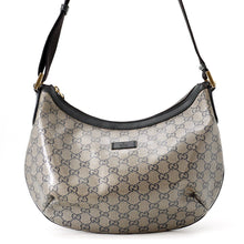 将图像加载到图库查看器中，GUCCI GG Crystal Shoulder Bag Gray/Black/Gold181092 PVC Leather
