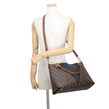 将图像加载到图库查看器中，LOUIS VUITTON V Tote NoirM43948 Monogram Size MM
