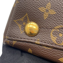 将图像加载到图库查看器中，LOUIS VUITTON V Tote NoirM43948 Monogram Size MM
