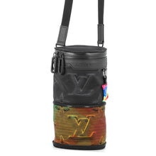 将图像加载到图库查看器中，LOUIS VUITTON Expandable Polochon BlackM45604 3DMonogram
