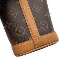 将图像加载到图库查看器中，LOUIS VUITTON Nano Noe BrownM81266 Monogram
