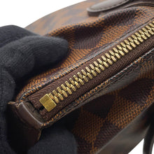 将图像加载到图库查看器中，LOUIS VUITTON Verona RedN41117 Damier Ebene Canvas Size PM
