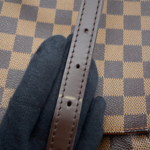 Load image into Gallery viewer, LOUIS VUITTON Musette Salsa OrangeN51300 Damier Ebene Canvas Size long

