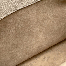 将图像加载到图库查看器中，LOUIS VUITTON Bella Tote GaletM59201 Monogram Mahina
