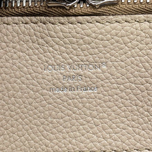 将图像加载到图库查看器中，LOUIS VUITTON Bella Tote GaletM59201 Monogram Mahina
