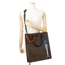 将图像加载到图库查看器中，LOUIS VUITTON Sac Plat LV Friends NoirM45667 Monogram / Solar Powered Ray
