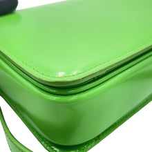 将图像加载到图库查看器中，CELINE Teen Cuil Triomphe Shoulder Bag Light Green199233 Leather Size Small
