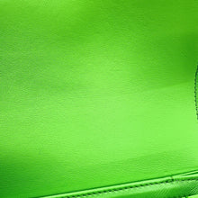 将图像加载到图库查看器中，CELINE Teen Cuil Triomphe Shoulder Bag Light Green199233 Leather Size Small
