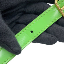 将图像加载到图库查看器中，CELINE Teen Cuil Triomphe Shoulder Bag Light Green199233 Leather Size Small

