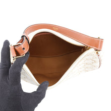 将图像加载到图库查看器中，CELINE Triomphe Ava One Shoulder Bag White193952BZJ.01BC Leather PVC
