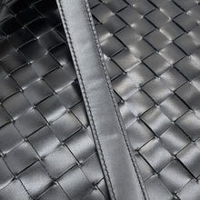 将图像加载到图库查看器中，Bottega Veneta INTRECCIATO Shoulder Bag Black596370 Calf Leather
