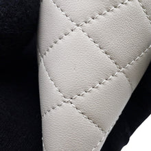 将图像加载到图库查看器中，SAINT LAURENT PARIS Microcorn Chain Bag Ivory820386 Lambskin
