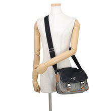 将图像加载到图库查看器中，PRADA Triangle Logo Shoulder Bag Black/Gray/Brown2VD769 Nylon Saffiano LeatherLeather
