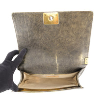 将图像加载到图库查看器中，CHANEL Boy Chanel Gold/BlackA67085 Lambskin
