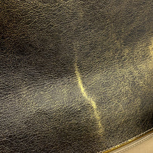 将图像加载到图库查看器中，CHANEL Boy Chanel Gold/BlackA67085 Lambskin

