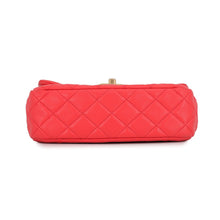 将图像加载到图库查看器中，CHANEL Matelasse Bijoux ChainShoulder Bag Coral RedAS2380 Lambskin
