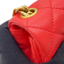 将图像加载到图库查看器中，CHANEL Matelasse Bijoux ChainShoulder Bag Coral RedAS2380 Lambskin
