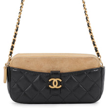 将图像加载到图库查看器中，CHANEL Matelasse ChainShoulder Bag Black/BeigeAP4743 Lambskin suede
