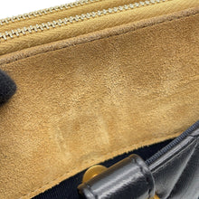 将图像加载到图库查看器中，CHANEL Matelasse ChainShoulder Bag Black/BeigeAP4743 Lambskin suede

