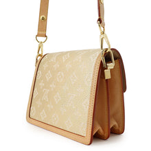 将图像加载到图库查看器中，LOUIS VUITTON Dauphine Gold/BrownM22826 Monogram Laminated Jacquard Size MINI
