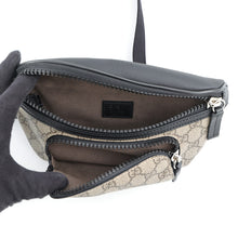 将图像加载到图库查看器中，GUCCI GG Supreme Waist Bag Beige/Black779877 GG SupremeCanvas Leather
