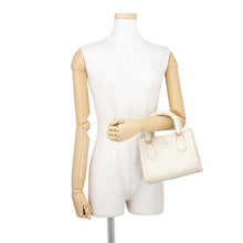 将图像加载到图库查看器中，GUCCI Diana 2WAYBag Ivory828356 Leather
