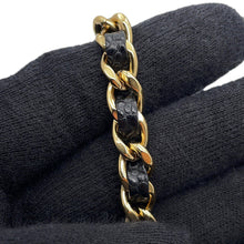 将图像加载到图库查看器中，CHANEL Matelasse Classic Chain Wallet BlackAP0250 Caviar Leather
