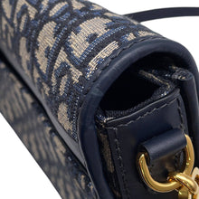 Load image into Gallery viewer, Dior 30 Montaigne Avenue Chain Shoulder Bag Navy/BeigeM9260UTZR Canvas Leather
