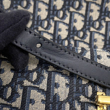 Load image into Gallery viewer, Dior 30 Montaigne Avenue Chain Shoulder Bag Navy/BeigeM9260UTZR Canvas Leather
