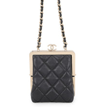 将图像加载到图库查看器中，CHANEL Kiss Lock Matelasse Mini ChainShoulder Bag BlackAP2497 Lambskin
