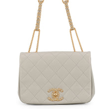 将图像加载到图库查看器中，CHANEL Matelasse Flap Bag GrayAS2976 Lambskin
