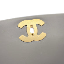 将图像加载到图库查看器中，CHANEL Matelasse Flap Bag GrayAS2976 Lambskin
