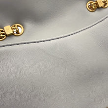 将图像加载到图库查看器中，CHANEL Matelasse Flap Bag GrayAS2976 Lambskin

