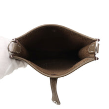 Load image into Gallery viewer, HERMES Evelyne Amazon Short Etoupe/Blue Indigo Taurillon Clemence Size TPM

