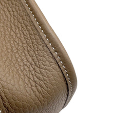 Load image into Gallery viewer, HERMES Evelyne Amazon Short Etoupe/Blue Indigo Taurillon Clemence Size TPM
