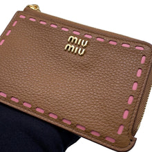 Load image into Gallery viewer, MIUMIU L-shaped zipper card holder Caramel/Petal Pink5MB066 Calf Leather
