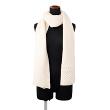 Load image into Gallery viewer, CHANEL CC Logo Scarf WhiteAAB462 Cashmere80% Silk20%
