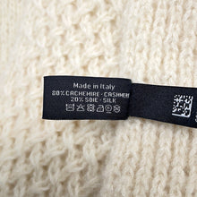 将图像加载到图库查看器中，CHANEL CC Logo Scarf WhiteAAB462 Cashmere80% Silk20%
