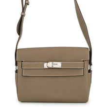 将图像加载到图库查看器中，HERMES Kelly Messenger Etoupe Evercolor Size PM
